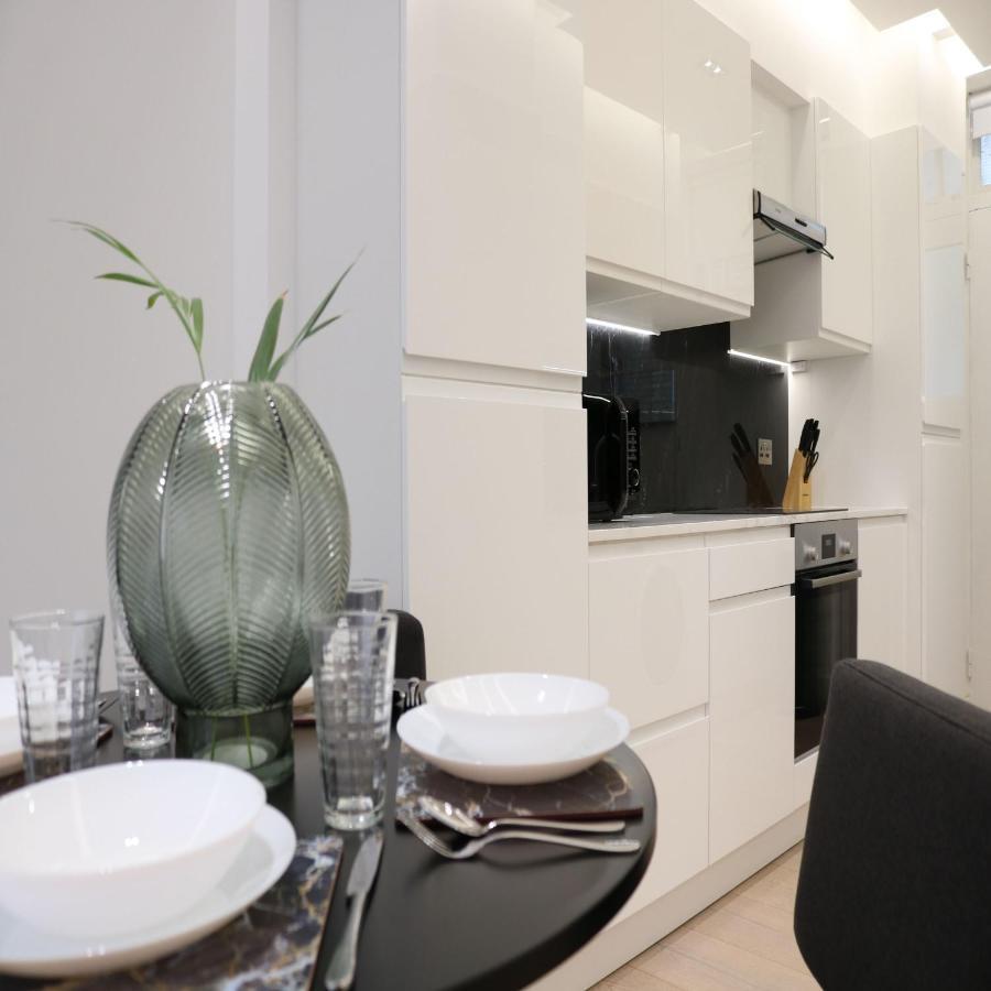 Phaedrus Living: City Center Luxury Flat Clarewood Лондон Экстерьер фото